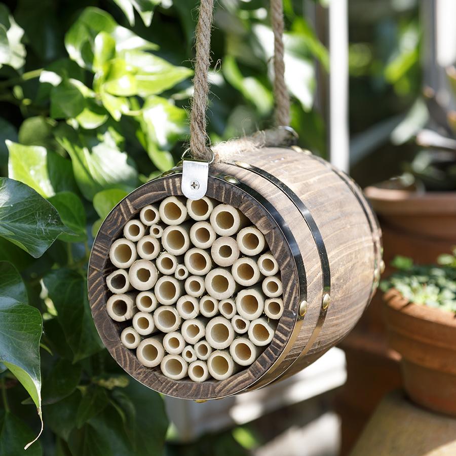 Barrel Solitary Beehive